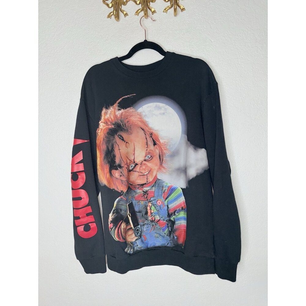 Shoe Palace X CHUCKY Dual Crew Size Large Men’s  Sweatshirt Childs Play Horror K